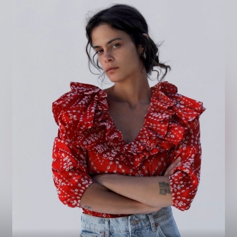 ZARA Openwork Embroidered Ruffle Top in Red, size S - Picture 2 of 9